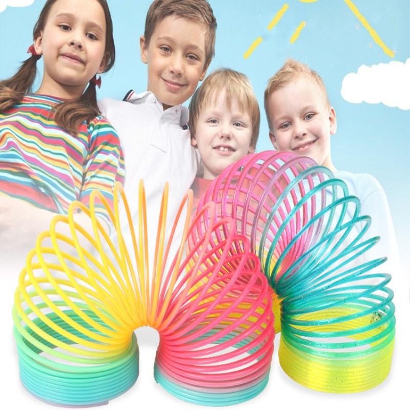 Радужный круг детские игрушки 1 шт Маленький/Средний/Большой Радужная спираль Детская пружинная спираль Детские развивающие игрушки Подарки на вечеринки Цвет Случайный S (1Pc color random)